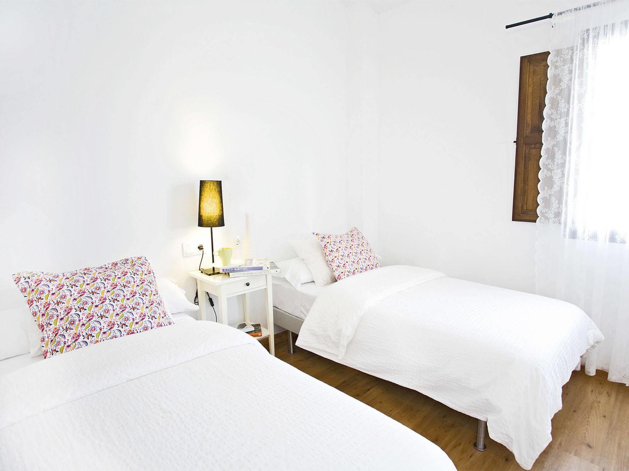 Casa Babel Monfraguee Guest House Torrejon el Rubio Exterior photo